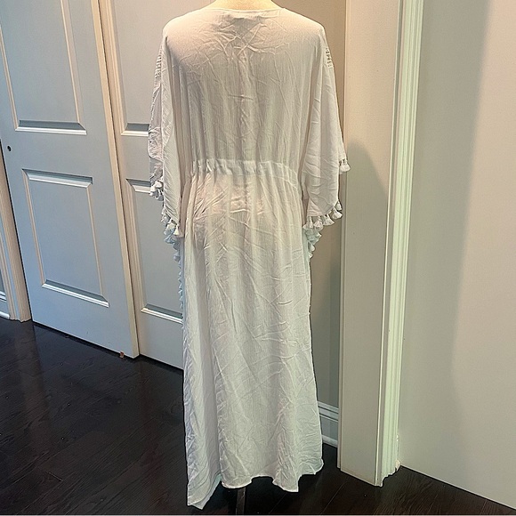 Michael Stars Farrah Caftan Maxi Dress in White - Picture 4 of 16